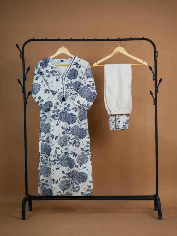 Ivory Blue Floral Printed Cotton Kurta Set - Image 2