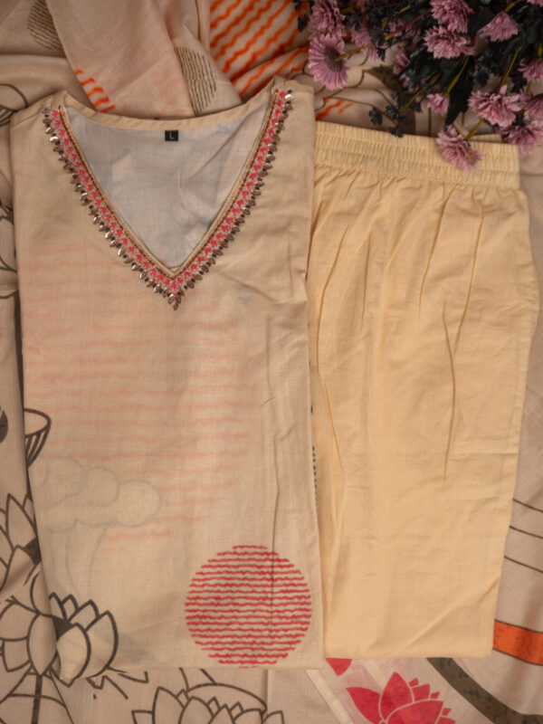 Cream Lotus Garden Printed Cotton Suit Set - Image 5