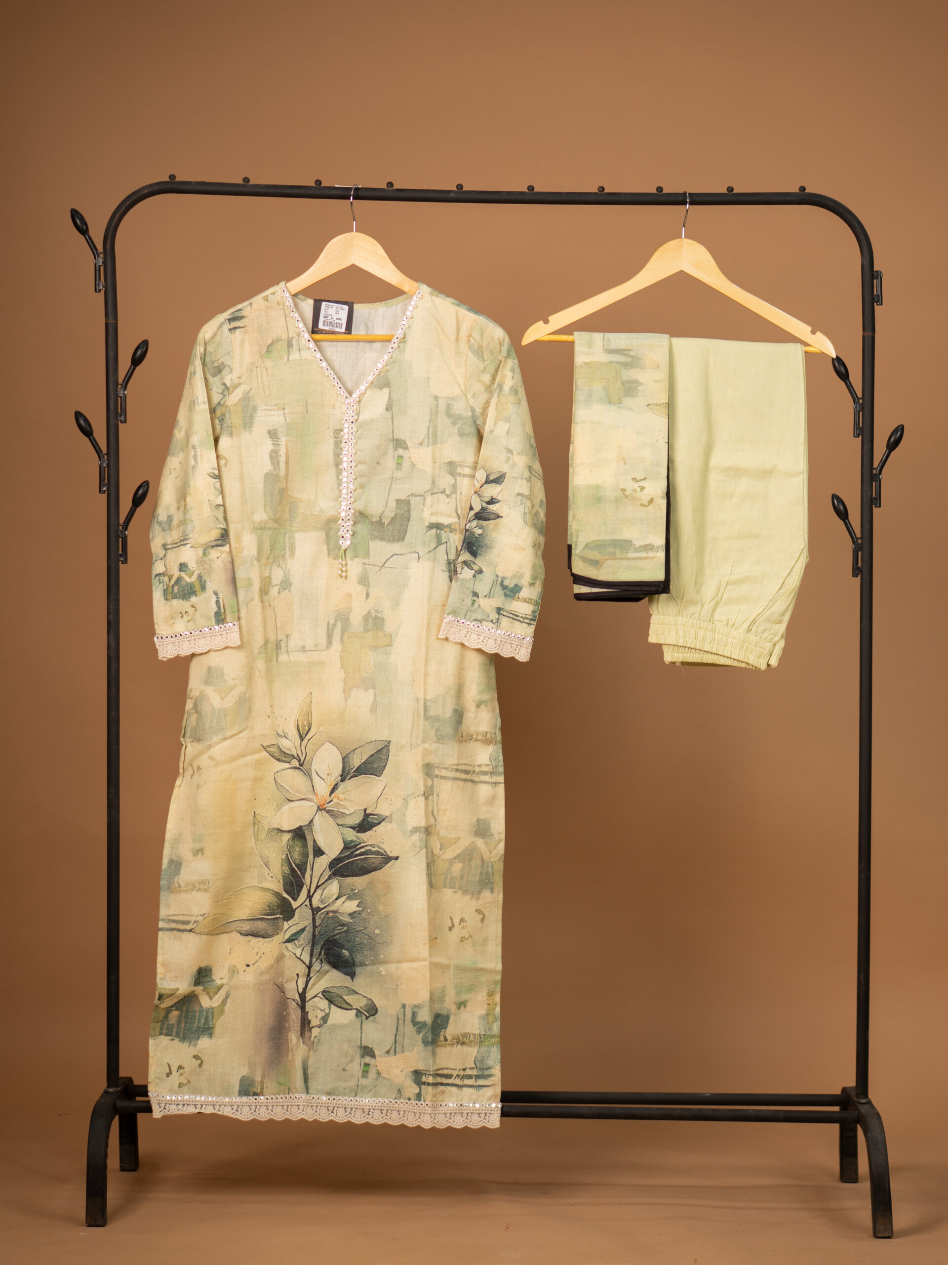 Pastel Green Abstract Print Kurta Set - Image 4