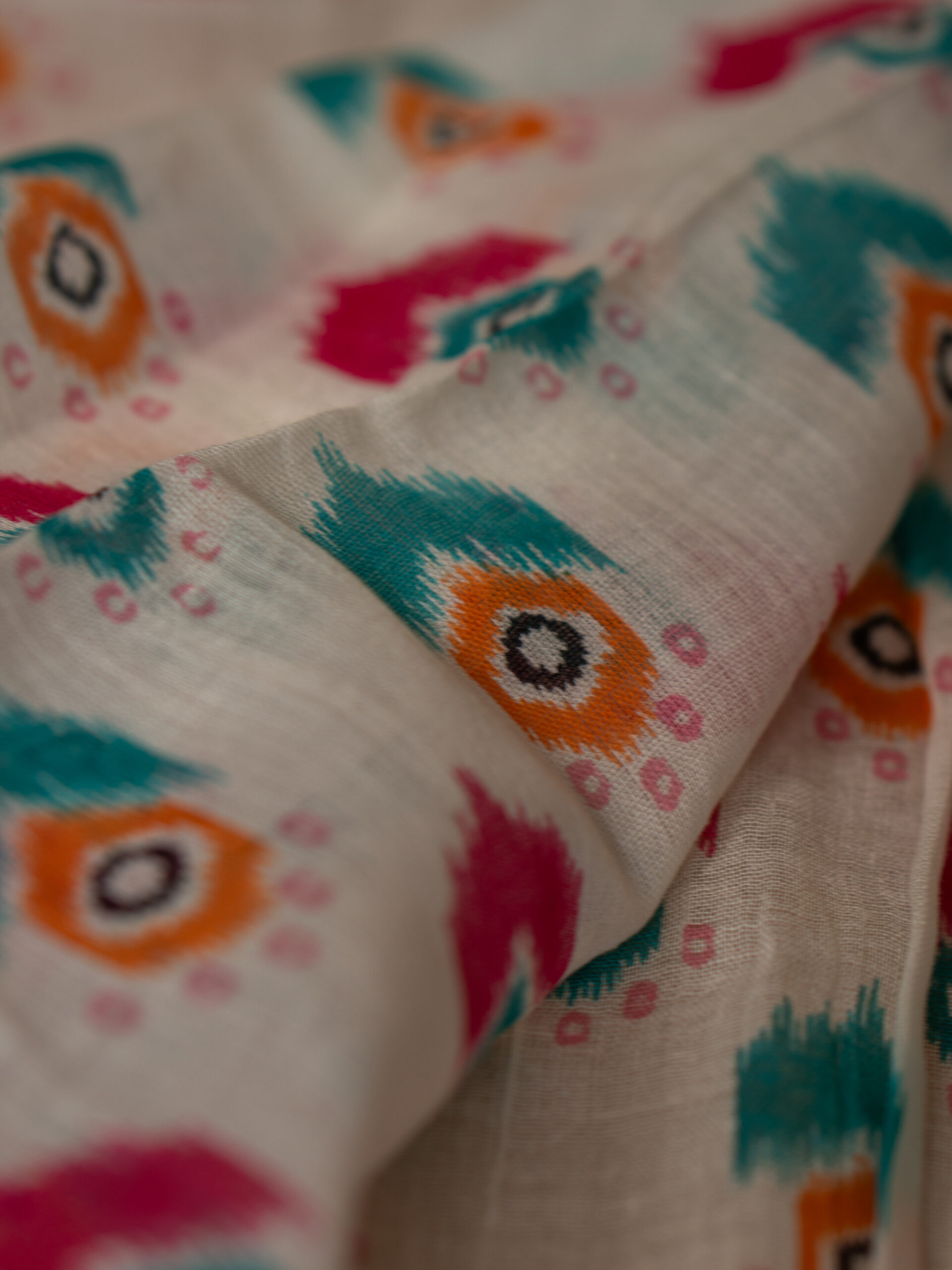 Multicolor Ikat Printed Kurta Set - Image 5